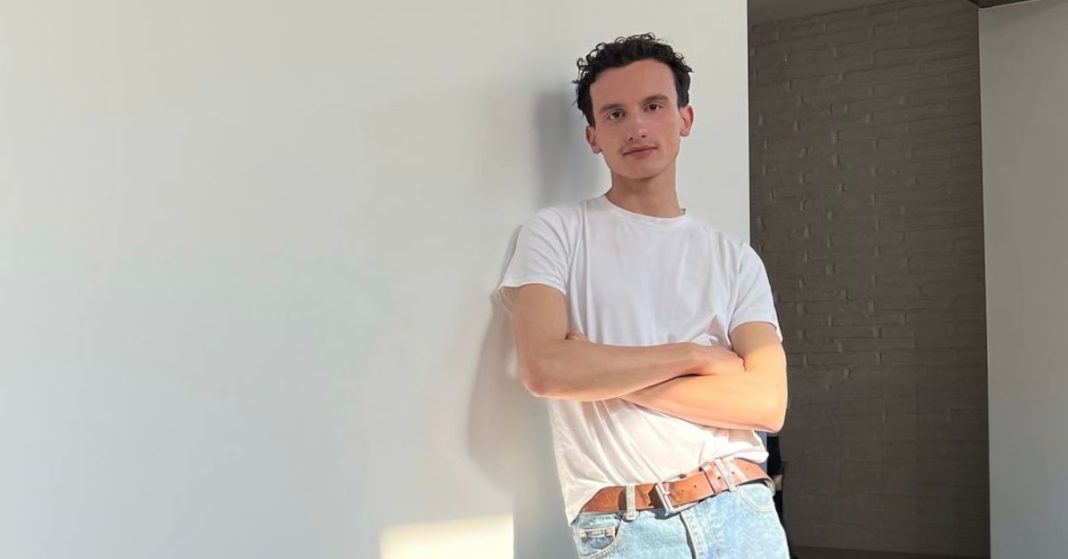 Shevi Shenaj van Studio Approximatif