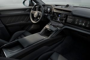 Interieur van de elektrische Porsche Cayenne