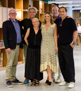 Les quatre managing partners de DDMC avec Alisa Haynes et Jeff Haynes de Brand Revolution