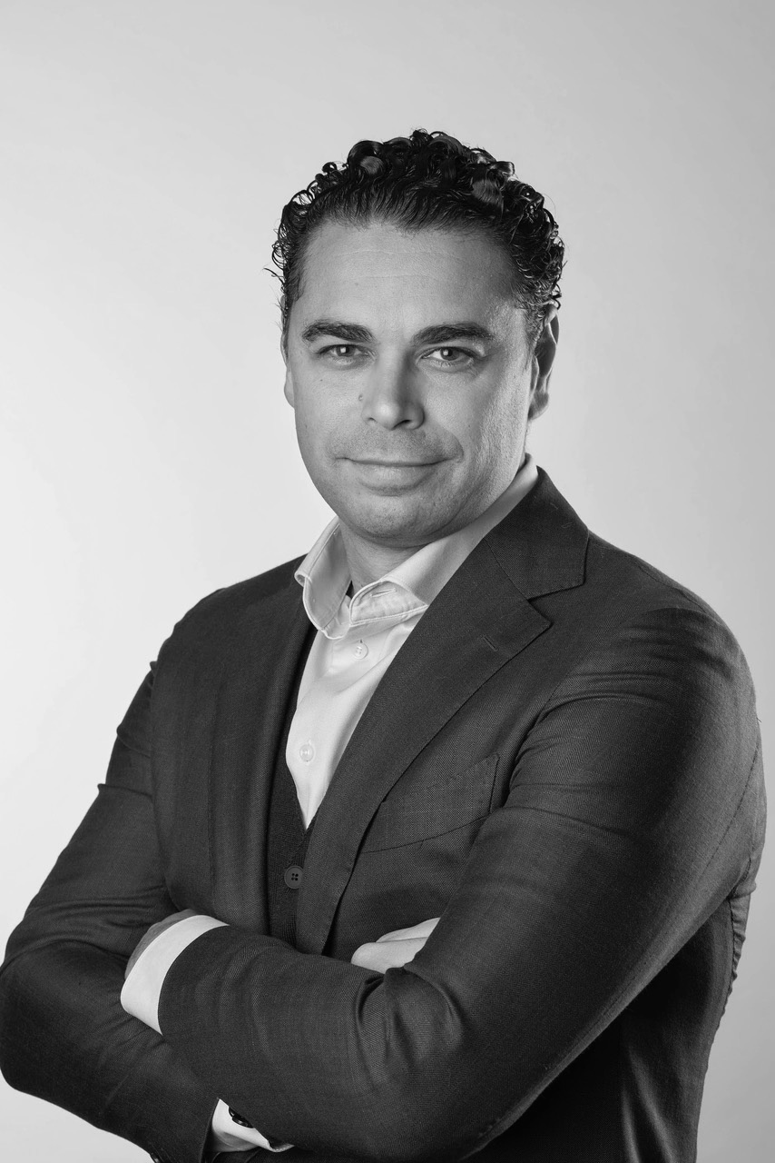 Tim Kamanayo