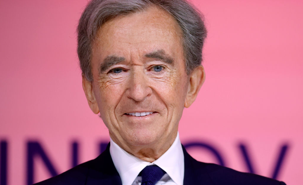 Bernard Arnault overtreft Elon Musk en wordt de rijkste man ter wereld