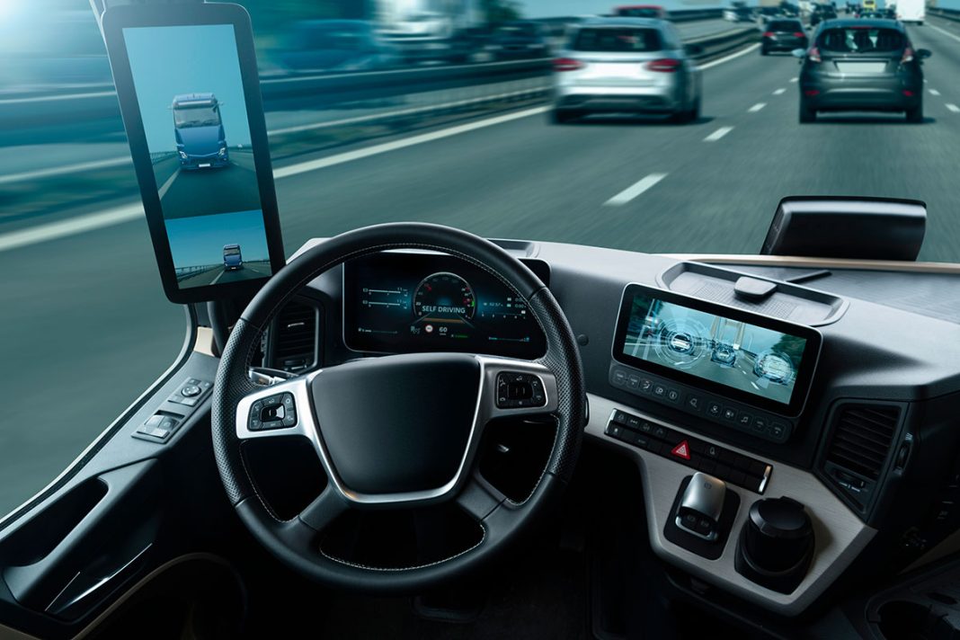 Autonome vrachtwagens stappen de wegen van Texas op