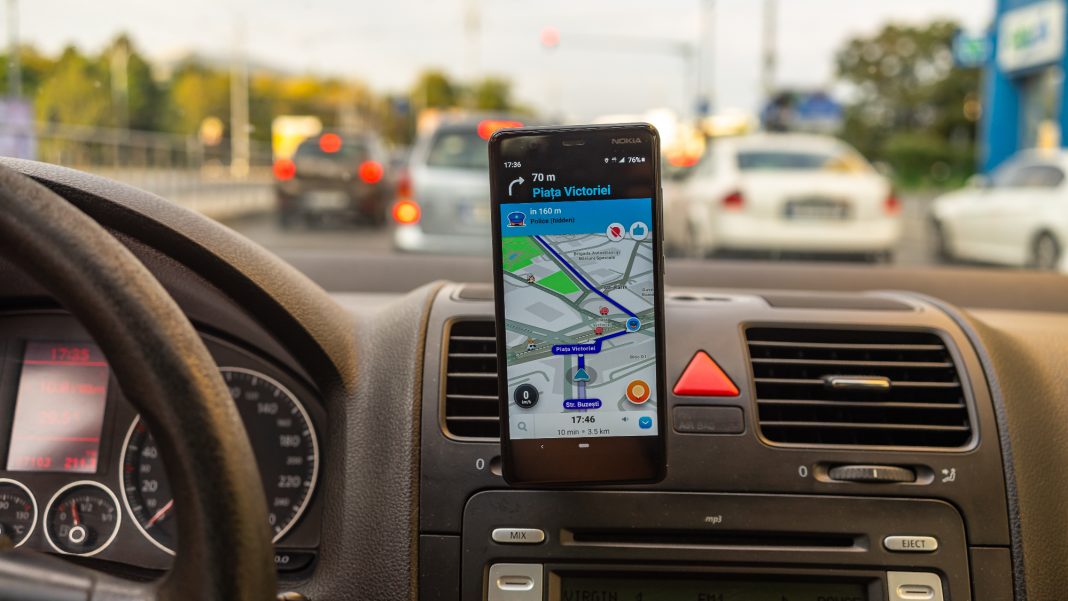 Waarom Google Maps verkiest boven Waze? Deze horrorrit overtuigt je!