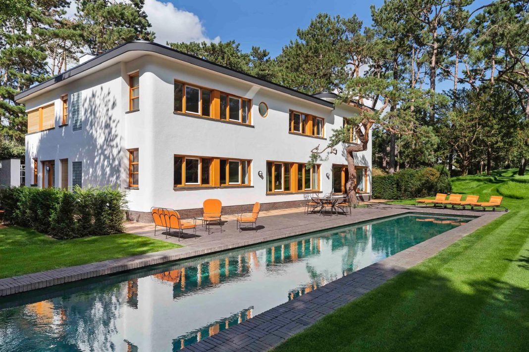 Villa Paquebot in Knokke © Maisons Cab