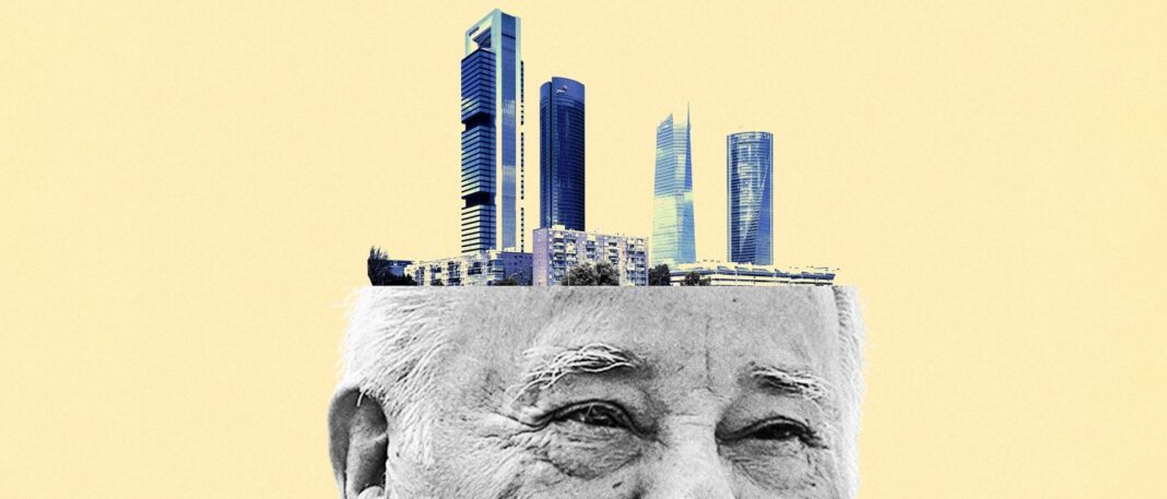 Fotocollage met een close-up van Amancio Ortega. De bovenkant van zijn hoofd is afgesneden, waardoor een skyline met verschillende wolkenkrabbers zichtbaar is.